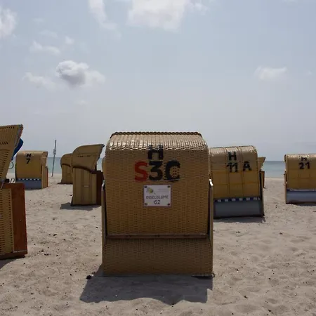Inselblume 62 - Strandnahe Am Suedstrand * Burgtiefe auf Fehmarn
